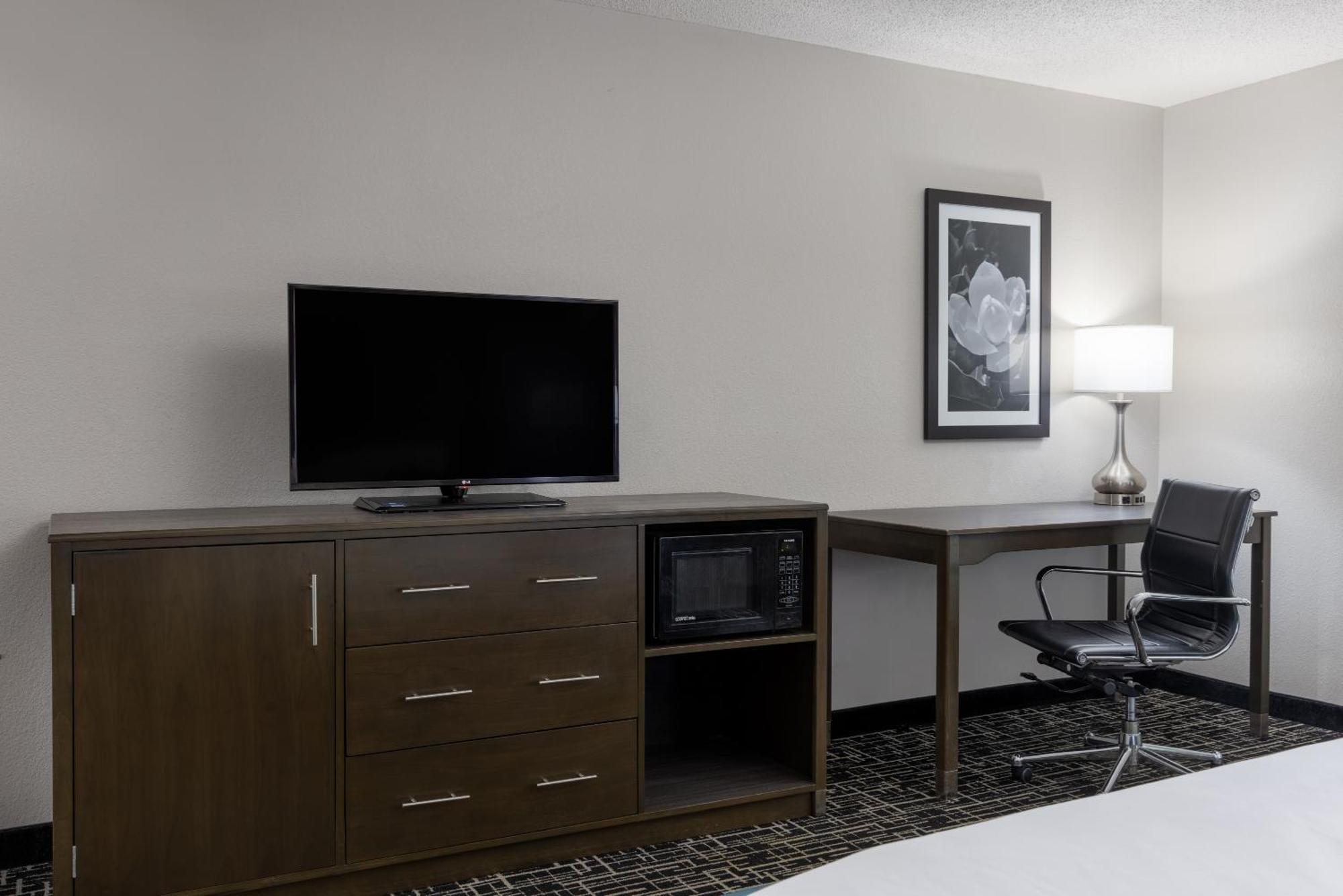 La Quinta By Wyndham Covington Hotel Kültér fotó